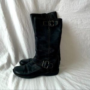 Womens black boots size 9
